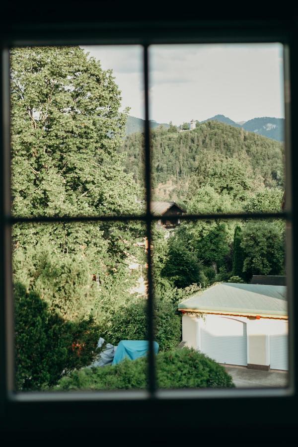 A Cozy Away From Appartement