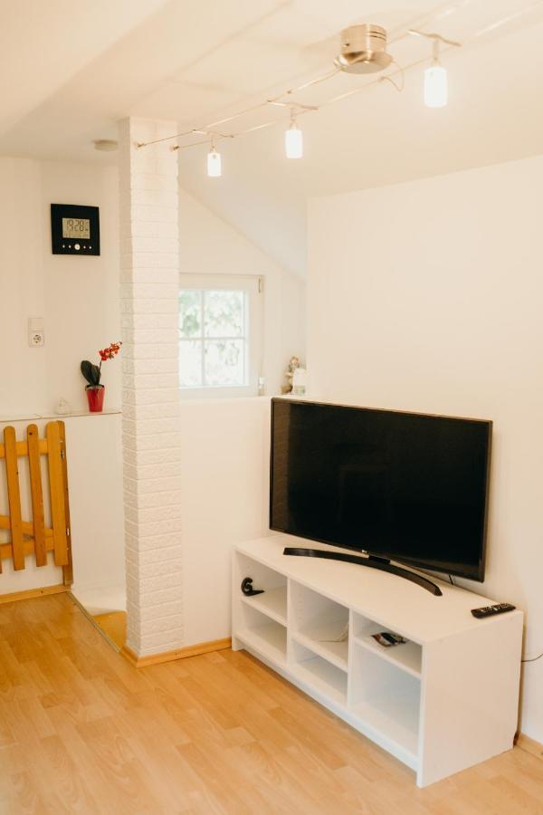 Appartement A Cozy Away From *